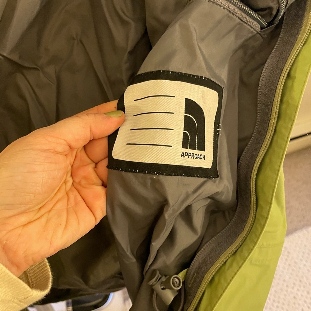 North Face Jacket Shell - Picture 8 of 8